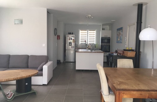 Clarensac House | New house with swimming pool for holiday rental in Vaunage