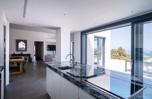 Paros Villa | New Idyllic private luxury villa for large group/families. Ultimate relaxation!