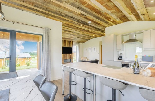 Hundall Ski Chalet | New in 2022. Luxurious and contemporary lodge with stunning countryside views.
