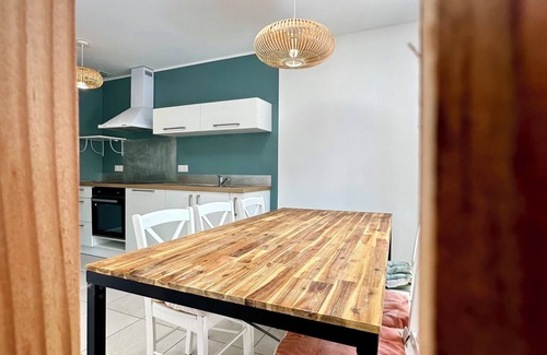 Roscoff House | New in Roscoff, 400 m from the beach. Sea view from first floor Enclosed garden