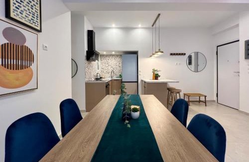 Koukaki Apartment | NEW! Incredible 1BR Apt in Koukaki with AC