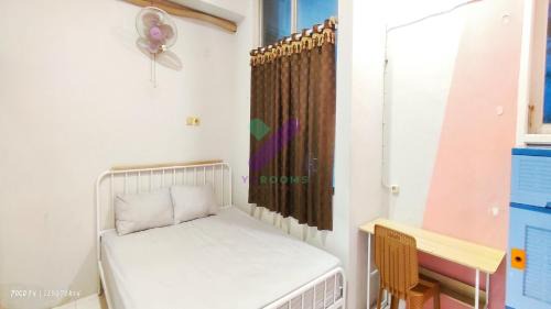 Blitar Hotel | New Jasmine Guest House by Yurooms
