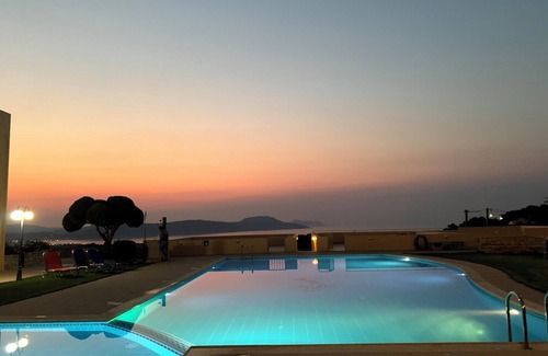 Karoti Apartment | [NEW] Karoti 18 apartment, w/private garden & common pool