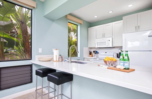 Wailea Condo | NEW KBM Resorts | Spacious Partial Ocean View 2-Bedroom Grand Champions Collection | Multi Unit Listing | Same Floor | 2 Free Rental Cars! GCH-121/81