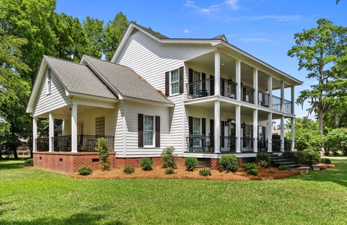 Lake Waccamaw House | NEW! Lake Escape - Lake Waccamaw