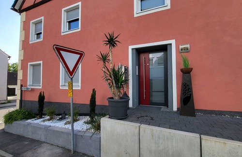 Neresheim Apartment | new large apartment on the first floor