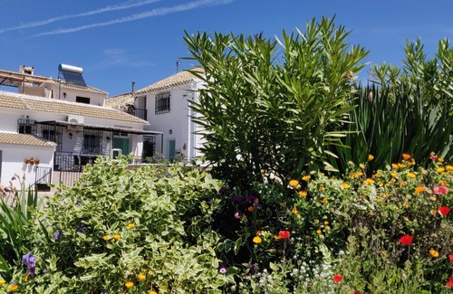 Moclin Apartment | New Leaf Cortijo Apartment. Fully equipped self catering . Sleeps 4 + 2 children