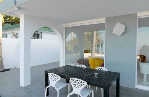 Los Gomez House | NEW LISTING! 25% PROMO 1.9-30.11.17 CODE ART OF LIVING