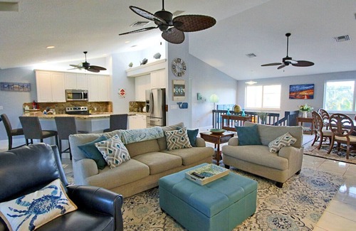 Venetian Shores Villa | New Listing Canal Home Snake Creek with Bay&Ocean Access Tiki&Pool 100ft Dockage