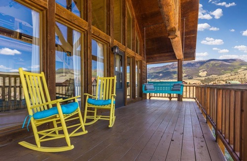 Creede House | New Listing! Close to a Historic Mining Town - ATVs Welcome - Fireplace/Deck