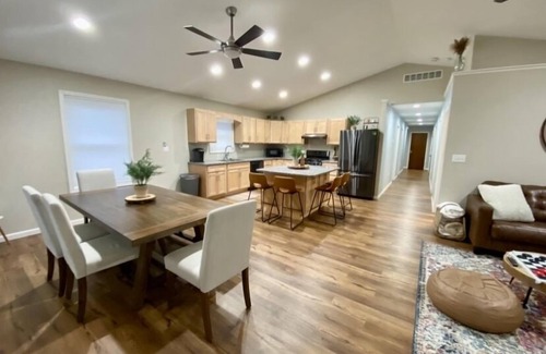 Bass Lake House | *New Listing* Cozy Lakefront Home - 10 Miles from Culver Academy