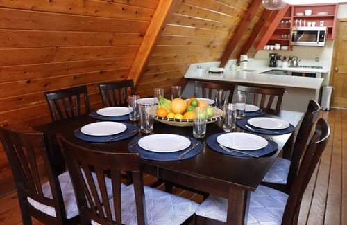 Eden Cabin | New Listing! Cozy Mountain Getaway. Beautifully Remodeled Cabin Sleeps 8.