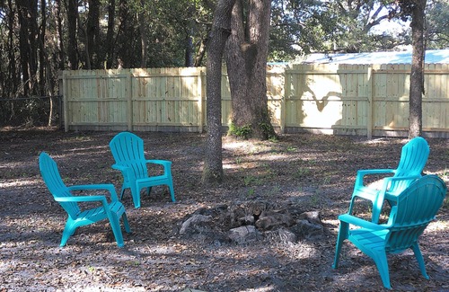 Panacea Cottage | New Listing Discount!nNature Reserve Private OasisnModern Coastal Beach Cottage