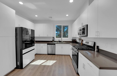 Las Vegas House | New Listing Luxury Modern 2 Story-5 Bedroom