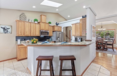 Clarksville House | New Listing! Minutes to Marina & Beach | 8 Miles to CDA | Great Outdoor Space