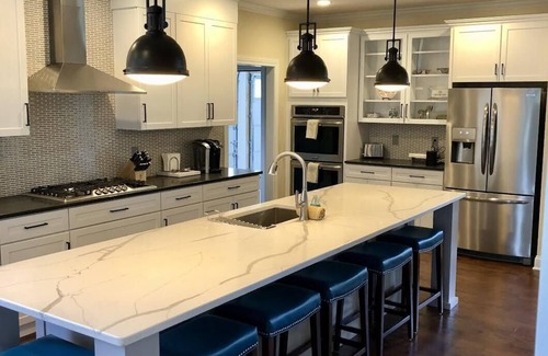 Harters Heights House | NEW LISTING! New Home - Only a 10 min walk to the ND Campusn