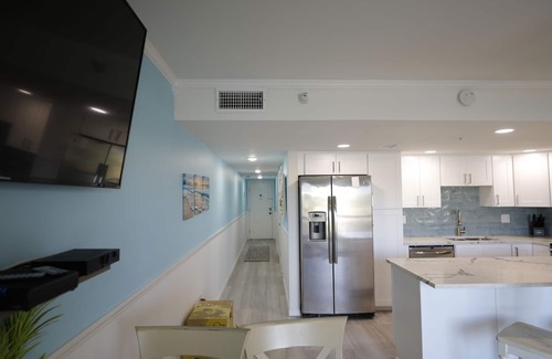 Indian Rocks Beach Condo | NEW LISTING Beachfront steps to beach with Remodeled Kitchen, Quartz Countertops
