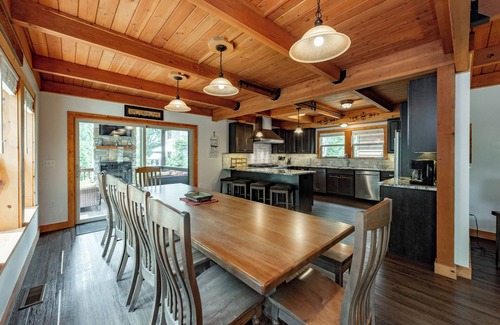 Waterfront Greens House | New! Livin' On A Whim: Lakefront, Hot Tub, Dock Slip!