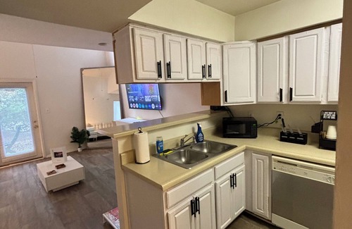 Northwest Raleigh Apartment | NEW! Loft style apt Lake Access