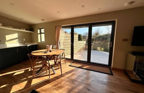 Findon House | New look Goatchers Studio is ready to welcome you!