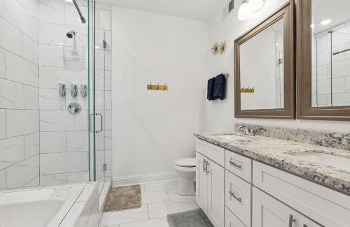 Saint Roch Apartment | New Luxury 3BR w Jacuzzi