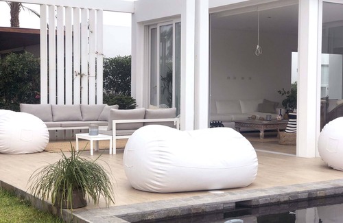 Pisco House | New LUXURY Beachfront House w/pool in Paracas National Reserve (w/Housekeeper)
