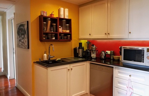 Embassy District Apartment | New: Luxury heart of Bangkok, Subway/Skytrain 200m