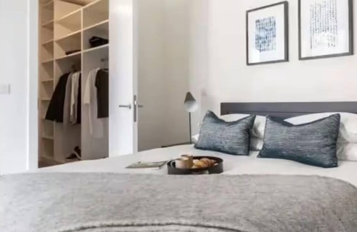 Stillorgan Apartment | New Luxury Seaview Apt in Dublin 15 min to Centre