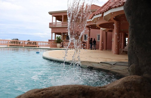 Tower Isle Villa | NEW LUXURY VILLA/AMZING OCEAN VIEW/PRIVT KITCHEN/BATHR/LIVING RM/POOL/JACUZZI