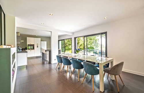 Douarnenez Villa | New luxury villa, sea view & thalassotherapy nearby