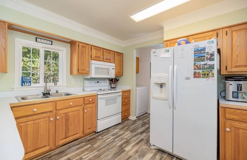 Littleton House | New! Main Lake View, Spacious Deck, Firepit, Dock