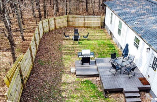 Wake Forest House | New! Master Suite/15 min to Downtown & Falls Lake!
