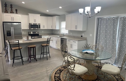 Indian River Estates House | New modern 3-bed 2 bath house with smart TV's in every room, WIFI, and hot tub