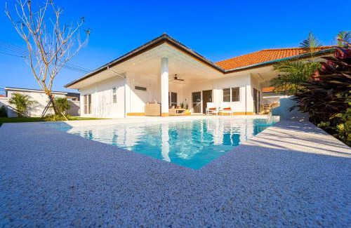 Hua Hin Villa | New Modern 3 Bedroom Pool Villa - MB3