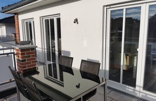 Hanstedt Apartment | NEW! Modern apartment Lindenallee OG