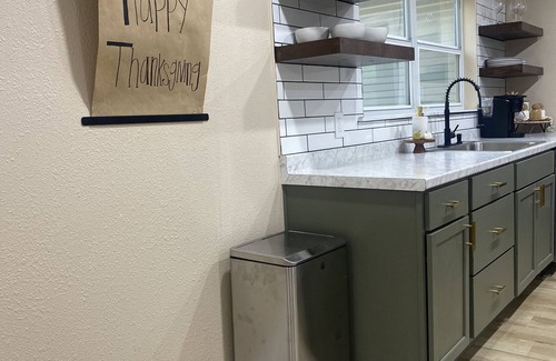 Jacksonville House | *NEW* Modern Boho 2-bedroom home