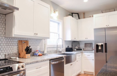 Helen Cabin | NEW Modern Cabin Oasis | Close to Helen & Wineries