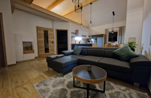 Hengersberg Apartment | New, modern vacation apartment in the Bavarian Forest, with beautiful infrared sauna!