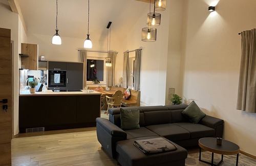 Hengersberg Apartment | New, modern vacation apartment in the Bavarian Forest, with beautiful infrared sauna!