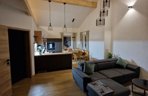 Hengersberg Apartment | New, modern vacation apartment in the Bavarian Forest, with beautiful infrared sauna!