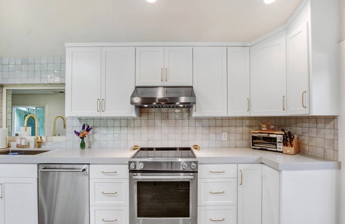 Sonoma House | *NEW* Moon Mountain Family Retreat w/Pool and Views - Plus Wine Passport