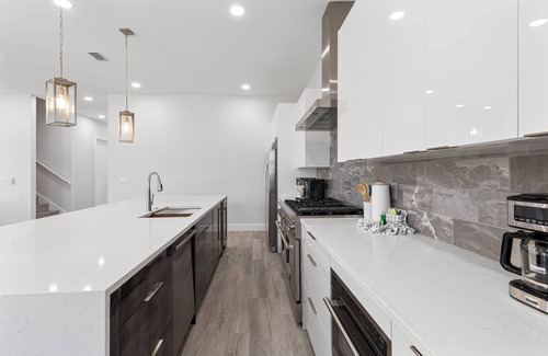 Miramar Beach House | NEW-Near Beach-Bikes-Golf Cart-Private Pool