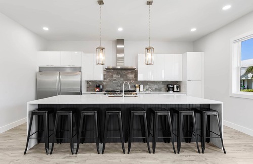 Miramar Beach House | NEW-Near Beach-Bikes-Golf Cart-Private Pool