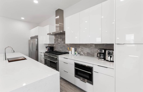 Miramar Beach House | NEW-Near Beach-Bikes-Golf Cart-Private Pool