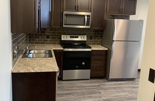 Wabasha Apartment | NEW, NEW, NEW! Wabasha downtown studio113 Pembroke Ave Unit #102
