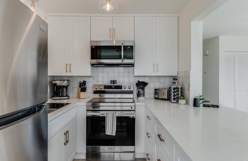 Avila Beach Condo | NEW! Ocean Paradise Awaits - 2 Bed/1 Bath - Walking Distance to the Pacific Ocean!