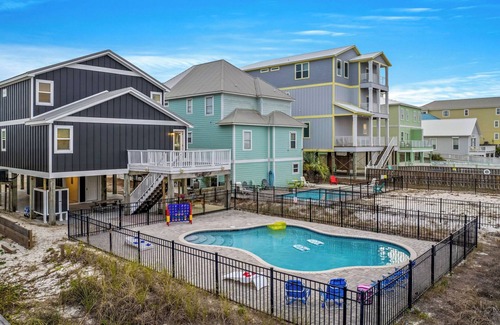 Gulf Shores House | NEW - Ocean View, Heated Pool, Beach, Sleeps 18, Fully Loaded