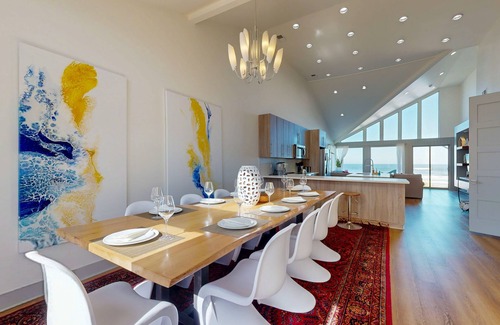 Neskowin House | New oceanfront home w/hot tub, views, A/C & beach access, 2 dogs OK
