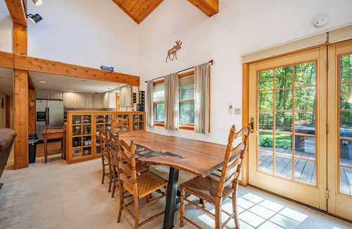 Paradise Point House | New! Old Moose Barn: Lake Access, Dogs OK, Hot Tub!