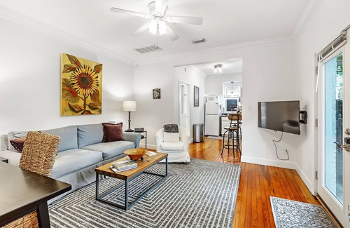 Fairhope Apartment | New Orleans at Jubilee Suites Bed & Breakfast. 1K/1B